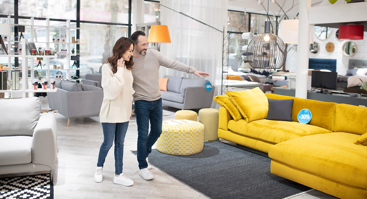 How Local Stores can Compete with Big box Chains HomeGoodsOnline